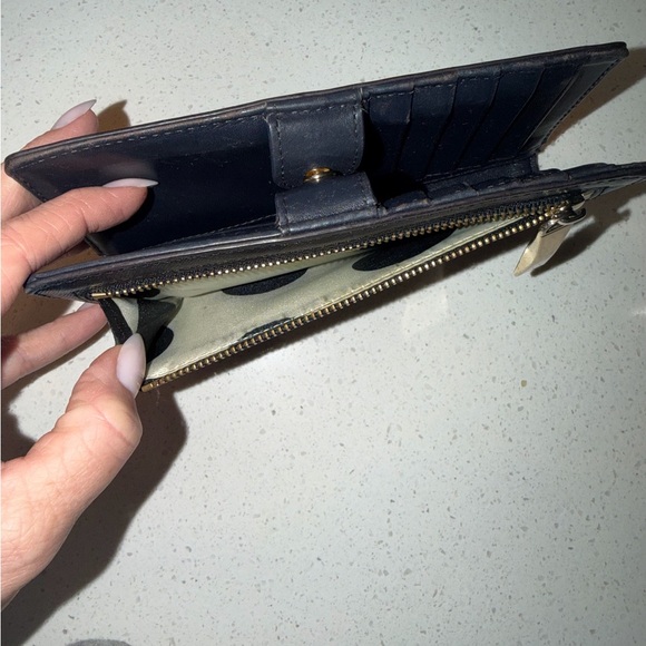 kate spade Black Snap Closure Wallet - Picture 3 of 5